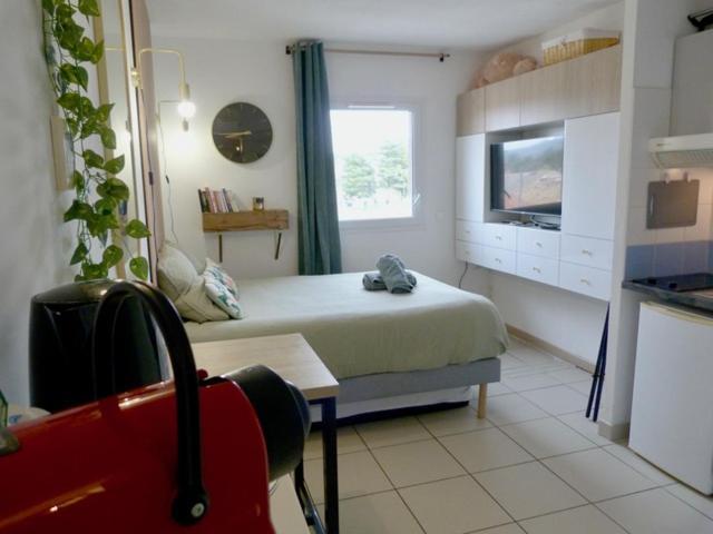 Charmant Studio Le Clos D'Aix Parking Prive Gratuit Et Piscine Aix-en-Provence Exterior foto